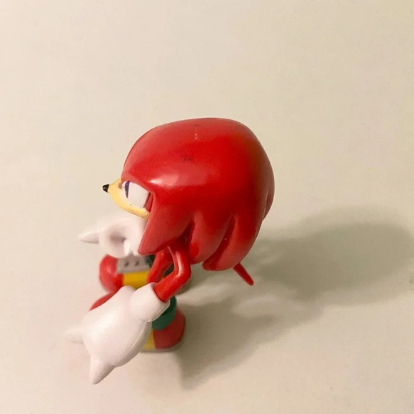 Jakks Sonic The Hedgehog Knuckles 2.5 Inch Mini Figure  Sega - Picture 4 of 12